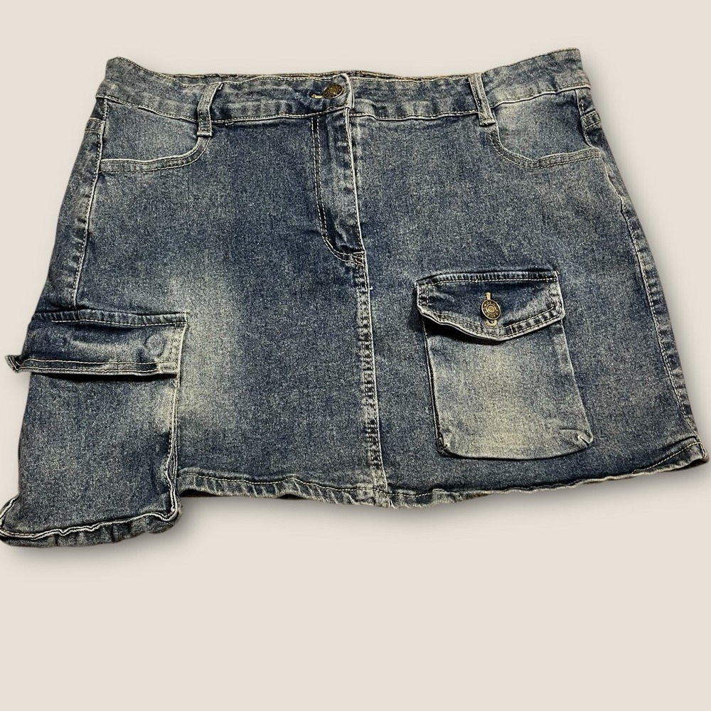 Vintage Women's Blue Denim Cargo Mini Jean Skirt Size‎ XL Utility Gorpcore 90's